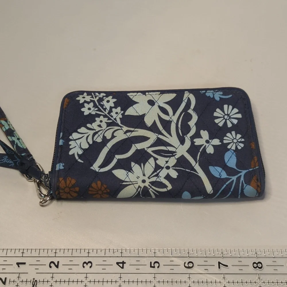 Vera Bradley Grab & Go Wristlet Wallet Java Floral 2016 Retired